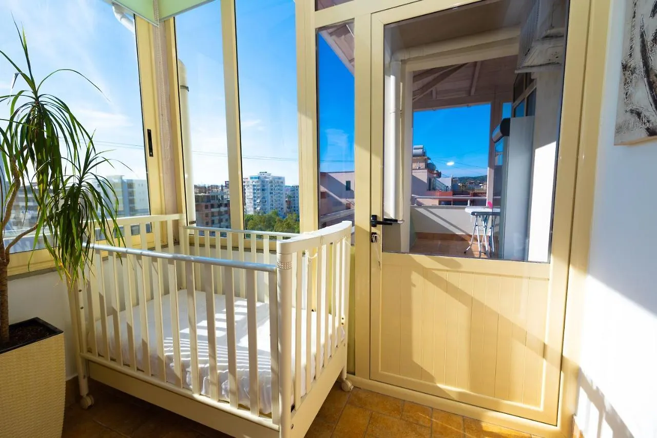 Vlorë Hana Apartament Hot Tub דירה
