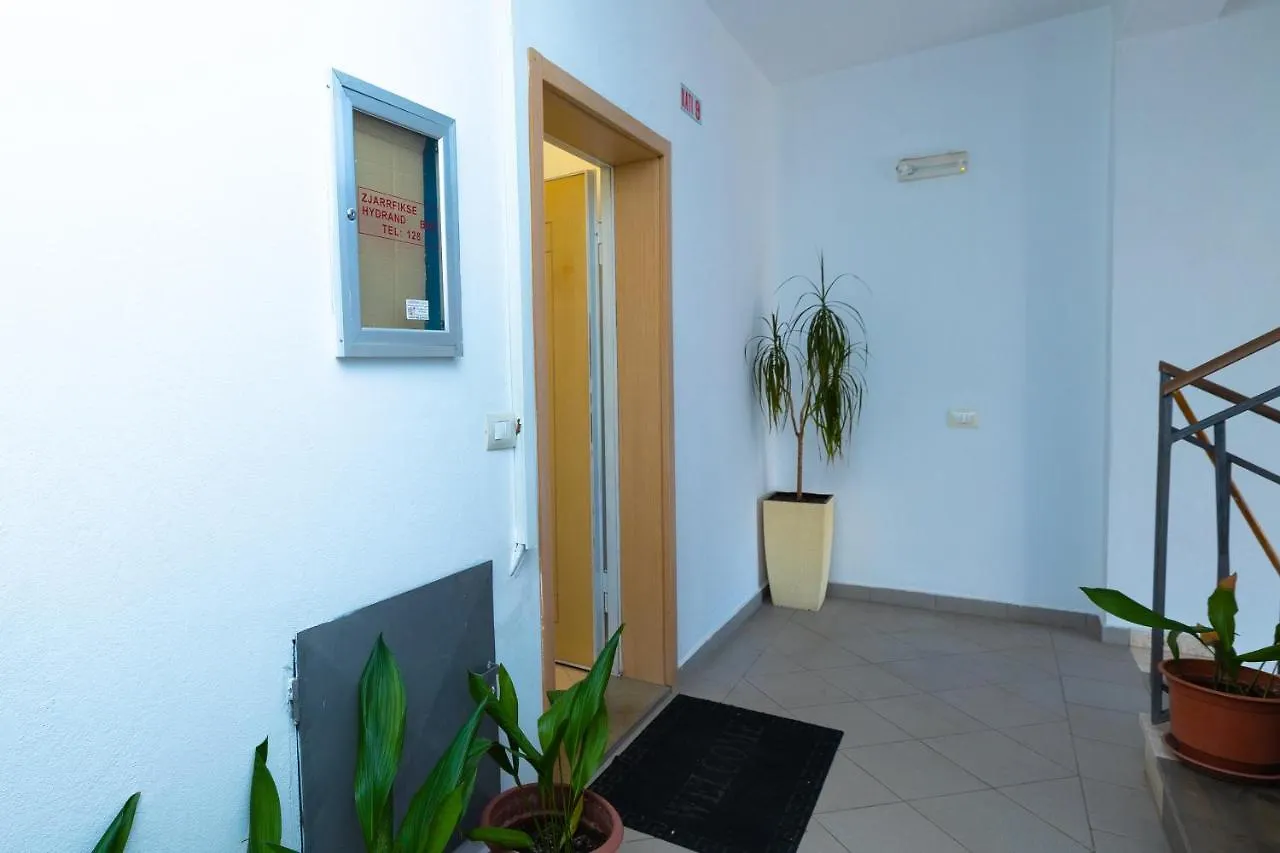 Vlorë Hana Apartament Hot Tub
